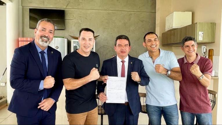 Com Ney Amorim no comando, Podemos avança, filia mais um deputado e se consagra como a maior bancada na Aleac